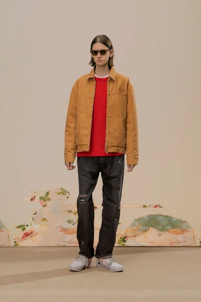 Look 42